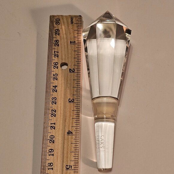 Saks Fifth Avenue Crystal Bottle Stoppers w Original Box - Picture 11 of 13